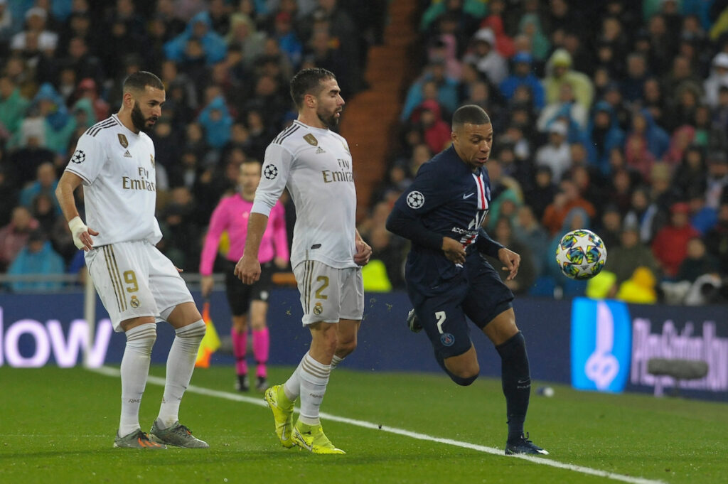 Kylian Mbappé jugando en el PSG frente al Real Madrid