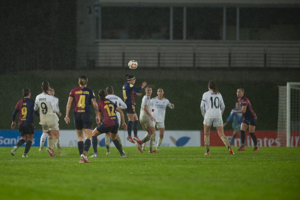 Recital del Barça femenino en la semifinal de la Copa de la Reina